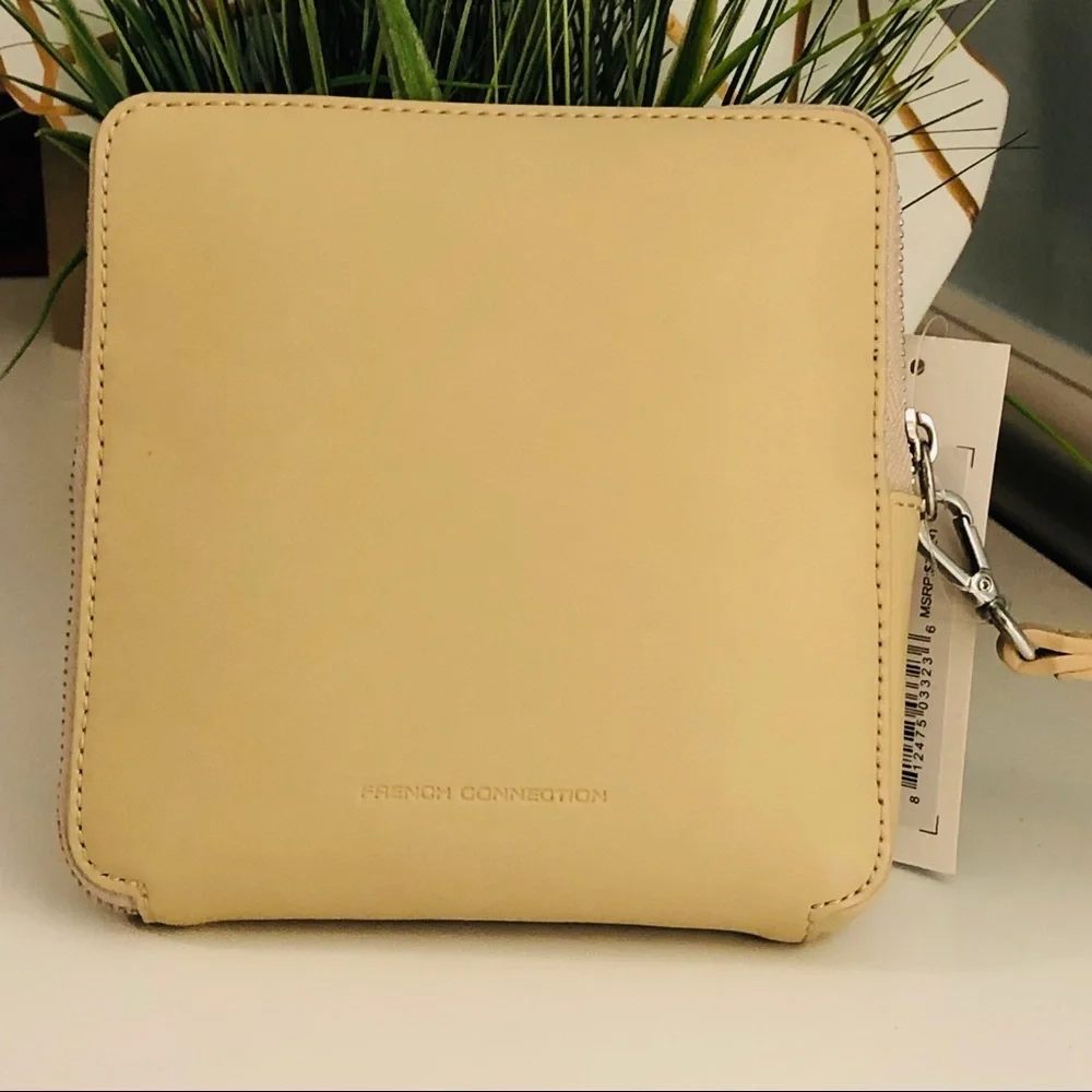 Cecile Box Wristlet NWT